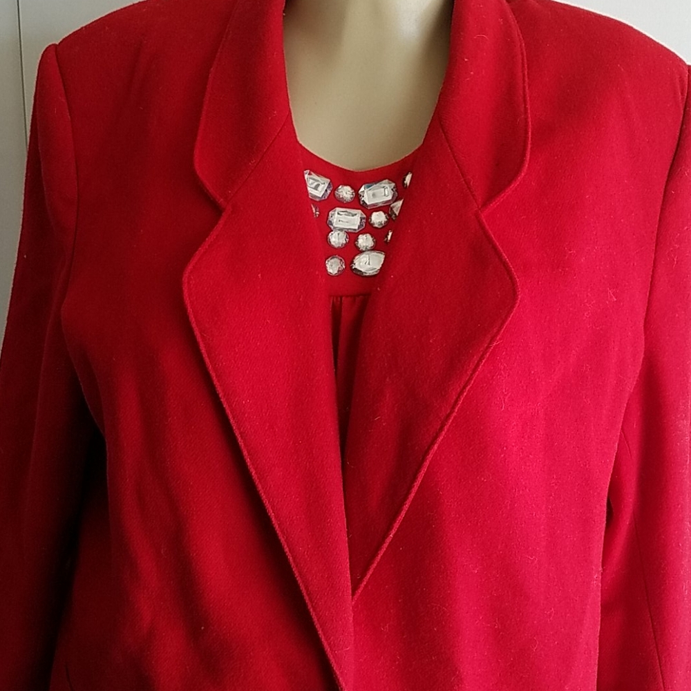Plus Red blazer - Picture 2 of 4